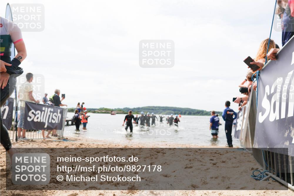 21.06.2026 - Viking Triathlon Michael Strokosch http://msf.ph/oto/9827178 21.06.2026 10:43:53 Schwimmen 163, 220, 230, 231, 248, 550, 614 meine-sportfotos.de