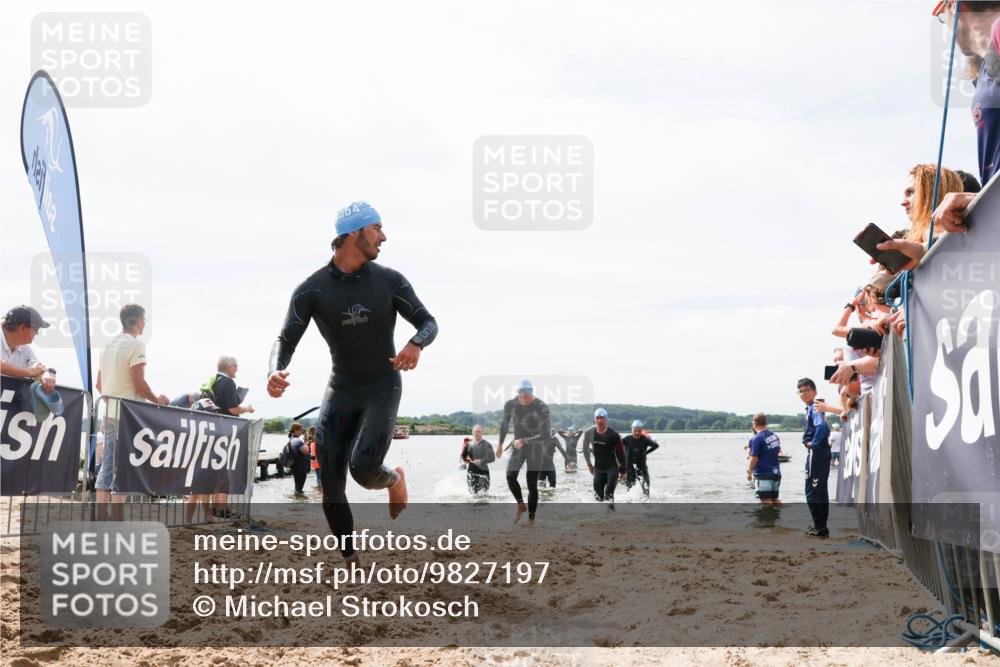 21.06.2026 - Viking Triathlon Michael Strokosch http://msf.ph/oto/9827197 21.06.2026 10:44:00 Schwimmen 139, 208, 220, 247, 444, 464, 550, 614 meine-sportfotos.de