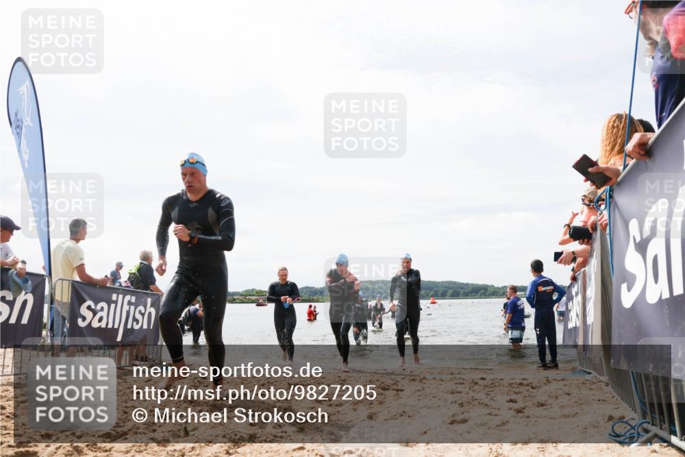 21.06.2026 - Viking Triathlon Michael Strokosch http://msf.ph/oto/9827205 21.06.2026 10:44:02 Schwimmen 139, 208, 220, 247, 444, 464, 550, 614 meine-sportfotos.de