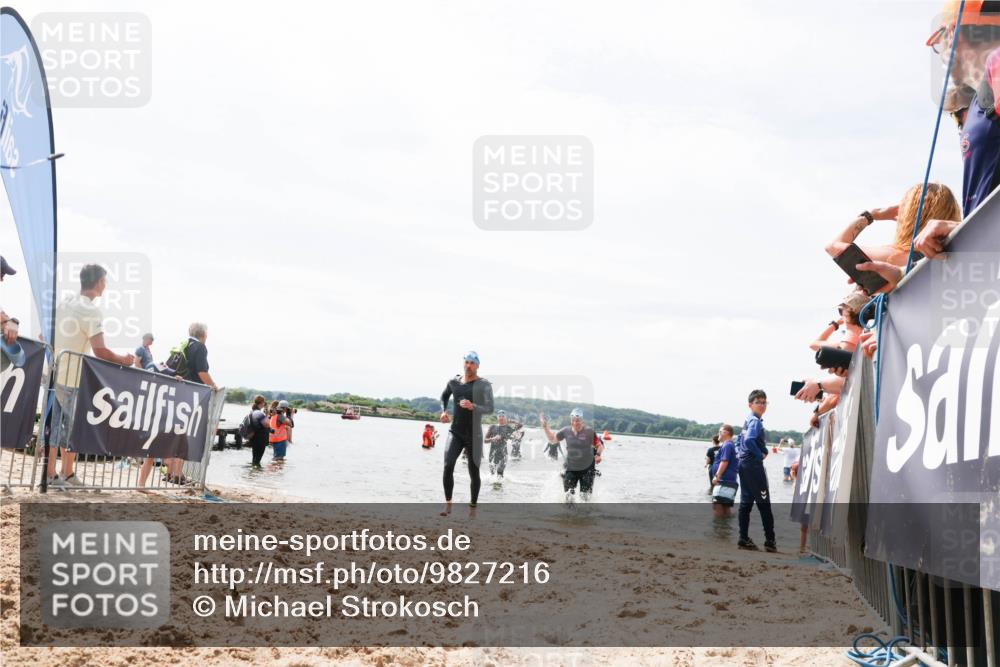 21.06.2026 - Viking Triathlon Michael Strokosch http://msf.ph/oto/9827216 21.06.2026 10:44:06 Schwimmen 139, 208, 247, 318, 444, 464, 550 meine-sportfotos.de