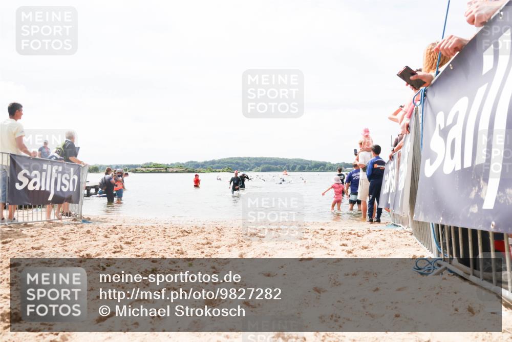 21.06.2026 - Viking Triathlon Michael Strokosch http://msf.ph/oto/9827282 21.06.2026 10:44:29 Schwimmen 423, 601, 602 meine-sportfotos.de