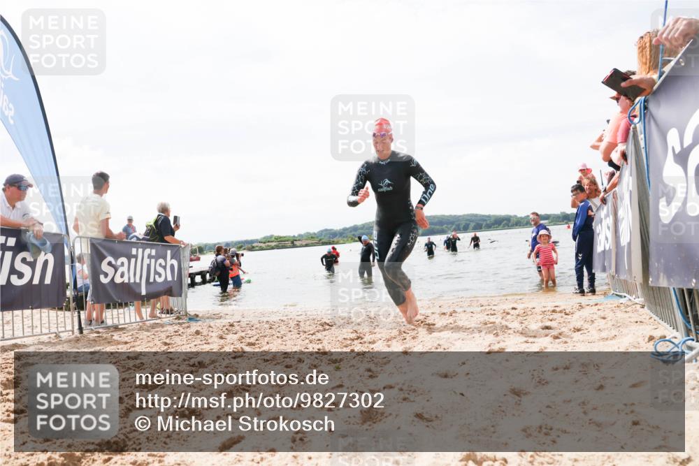 21.06.2026 - Viking Triathlon Michael Strokosch http://msf.ph/oto/9827302 21.06.2026 10:44:39 Schwimmen 590, 601 meine-sportfotos.de