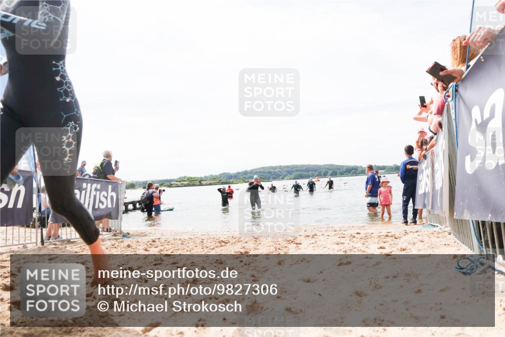 21.06.2026 - Viking Triathlon Michael Strokosch http://msf.ph/oto/9827306 21.06.2026 10:44:40 Schwimmen 531, 590, 601 meine-sportfotos.de