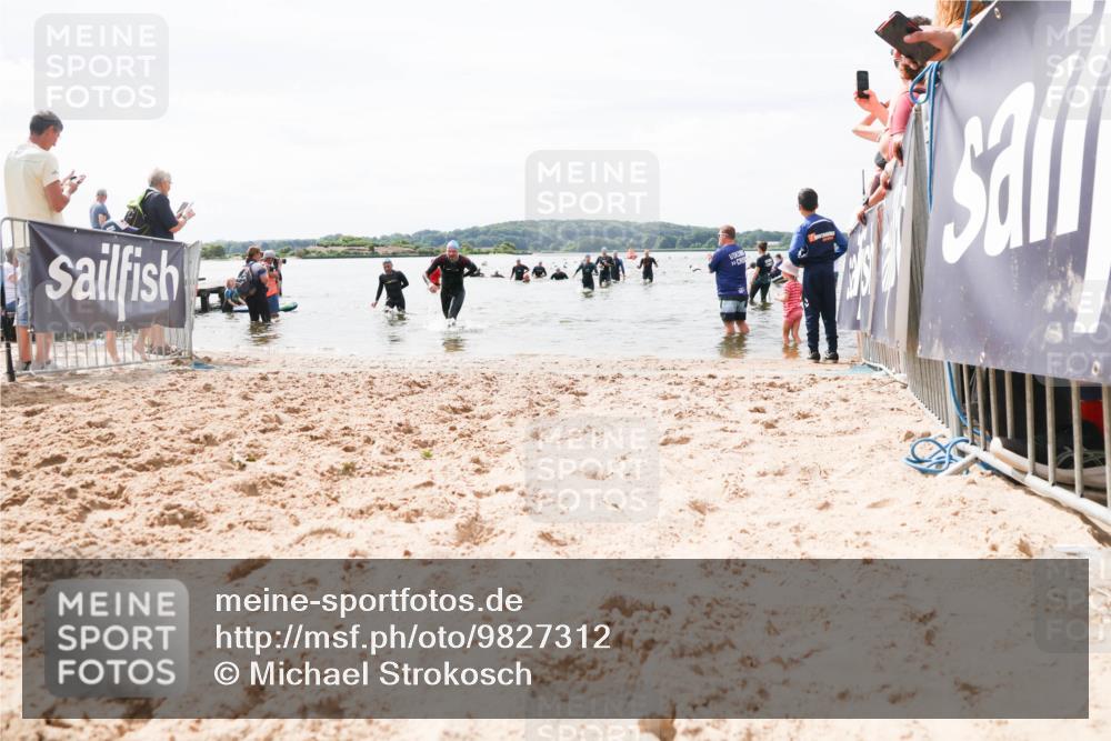 21.06.2026 - Viking Triathlon Michael Strokosch http://msf.ph/oto/9827312 21.06.2026 10:44:42 Schwimmen 531, 590, 601 meine-sportfotos.de