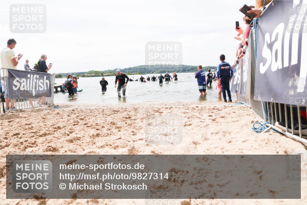 21.06.2026 - Viking Triathlon Michael Strokosch http://msf.ph/oto/9827314 21.06.2026 10:44:43 Schwimmen 531, 590, 601 meine-sportfotos.de