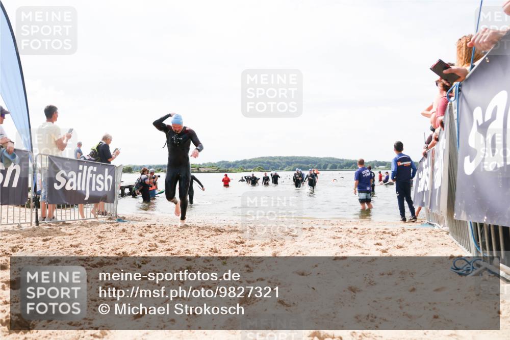 21.06.2026 - Viking Triathlon Michael Strokosch http://msf.ph/oto/9827321 21.06.2026 10:44:45 Schwimmen 531, 590 meine-sportfotos.de