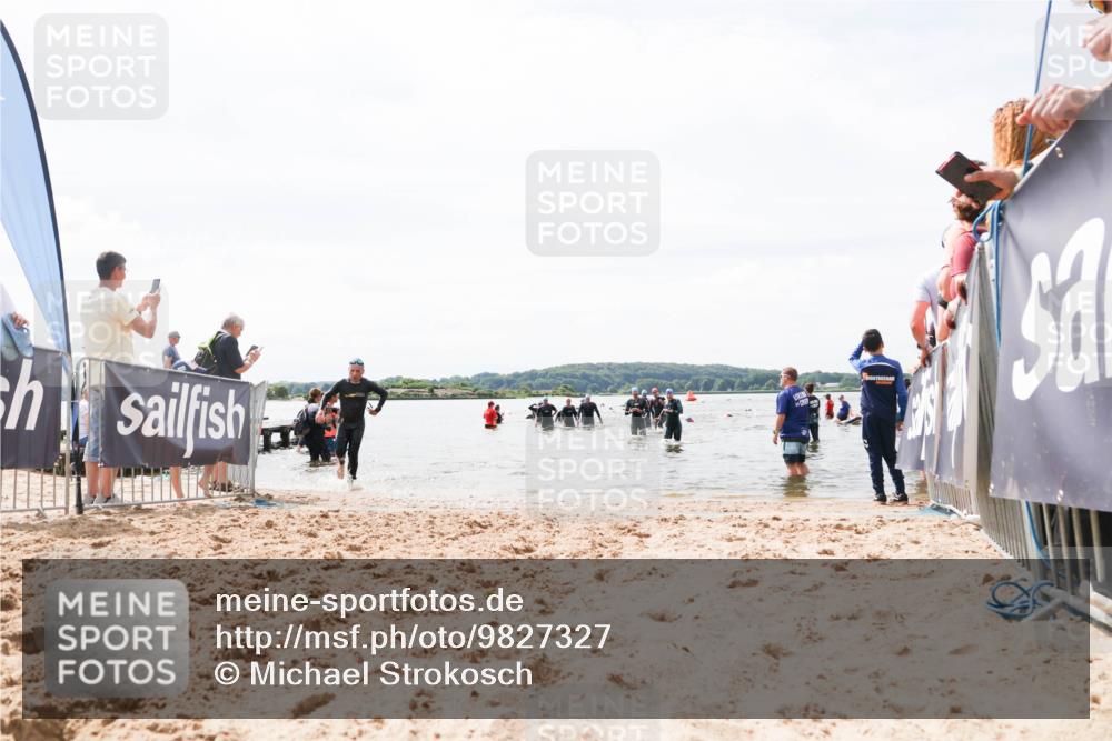 21.06.2026 - Viking Triathlon Michael Strokosch http://msf.ph/oto/9827327 21.06.2026 10:44:47 Schwimmen 377, 531, 590 meine-sportfotos.de