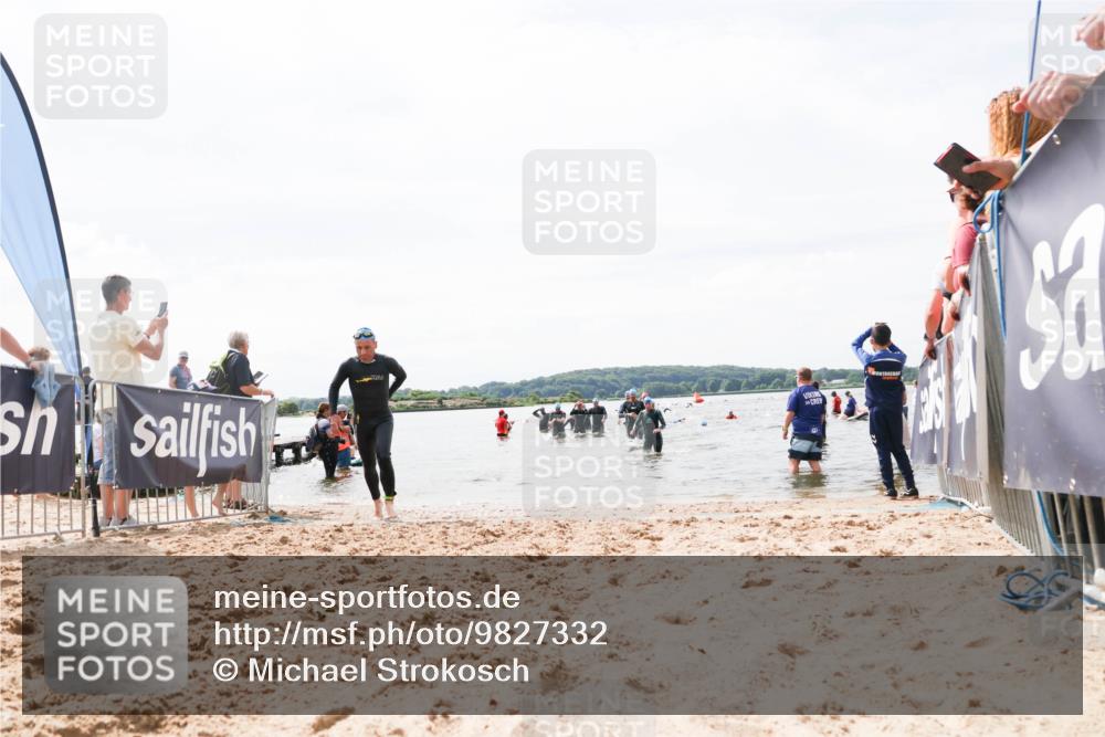 21.06.2026 - Viking Triathlon Michael Strokosch http://msf.ph/oto/9827332 21.06.2026 10:44:49 Schwimmen 350, 377, 531, 590 meine-sportfotos.de