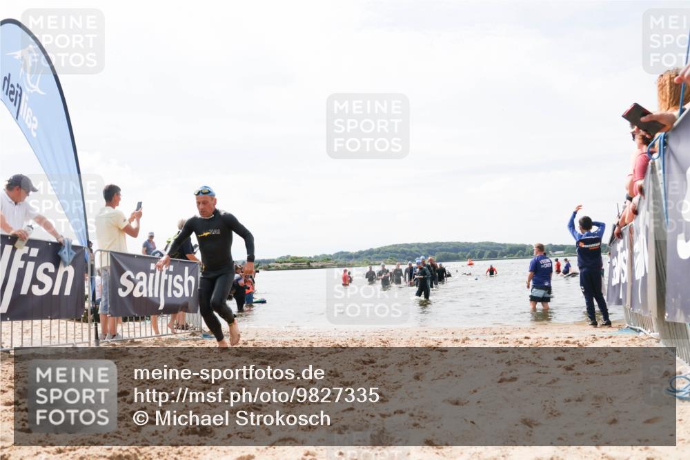 21.06.2026 - Viking Triathlon Michael Strokosch http://msf.ph/oto/9827335 21.06.2026 10:44:50 Schwimmen 350, 377, 531, 590 meine-sportfotos.de