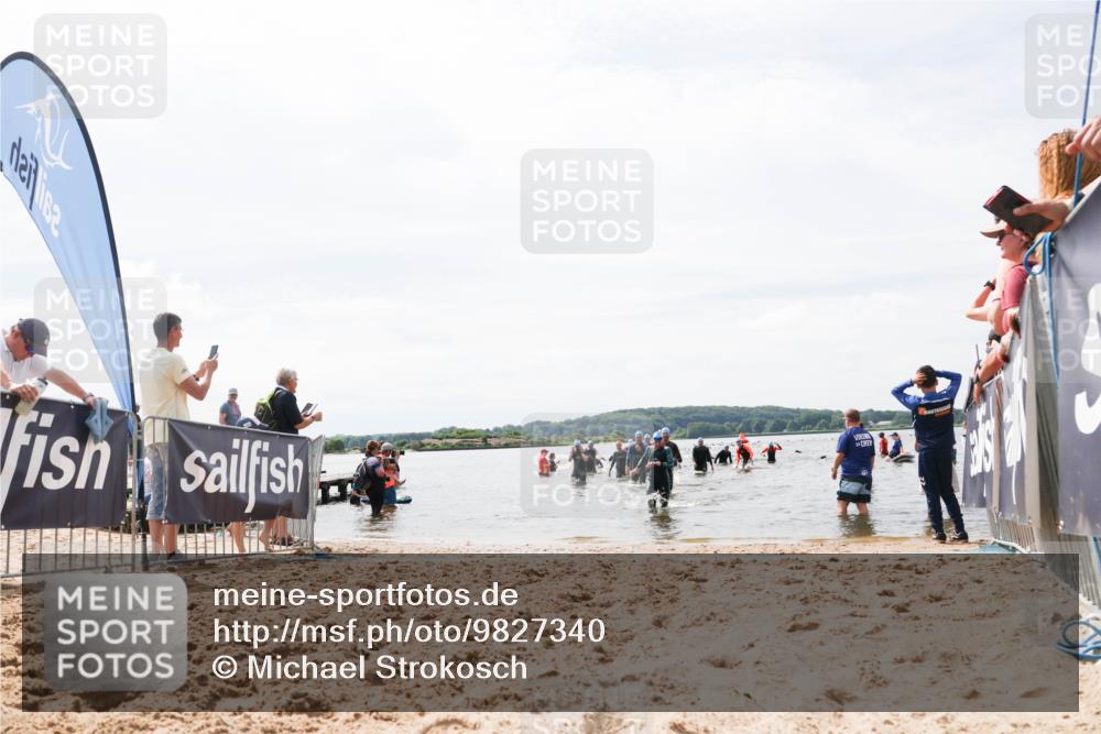 21.06.2026 - Viking Triathlon Michael Strokosch http://msf.ph/oto/9827340 21.06.2026 10:44:51 Schwimmen 350, 377, 531, 590 meine-sportfotos.de