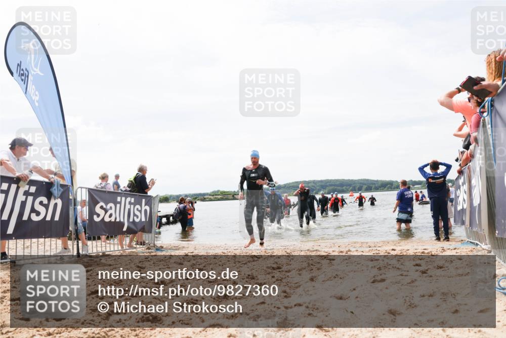 21.06.2026 - Viking Triathlon Michael Strokosch http://msf.ph/oto/9827360 21.06.2026 10:44:58 Schwimmen 33, 276, 329, 350, 377, 658, 668 meine-sportfotos.de