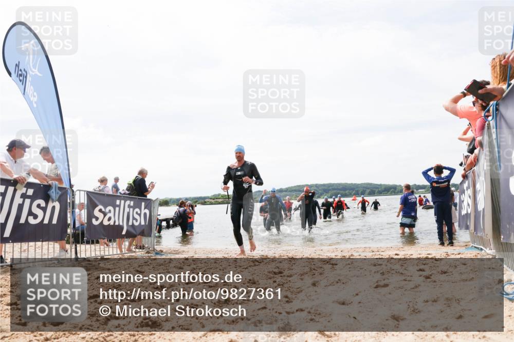 21.06.2026 - Viking Triathlon Michael Strokosch http://msf.ph/oto/9827361 21.06.2026 10:44:59 Schwimmen 33, 276, 329, 350, 377, 658, 668 meine-sportfotos.de