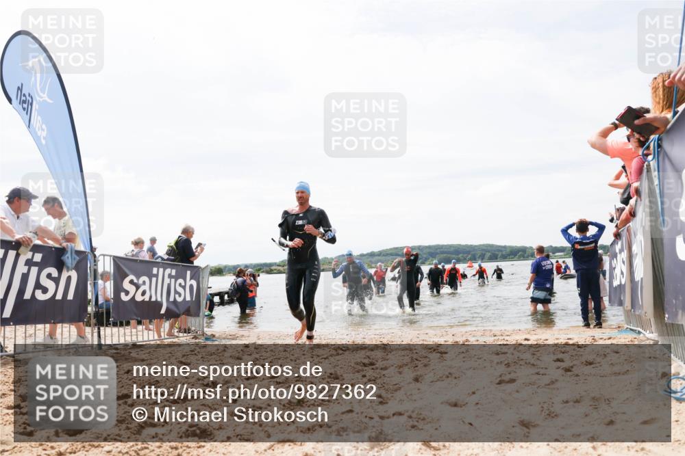 21.06.2026 - Viking Triathlon Michael Strokosch http://msf.ph/oto/9827362 21.06.2026 10:44:59 Schwimmen 33, 276, 329, 350, 377, 658, 668 meine-sportfotos.de