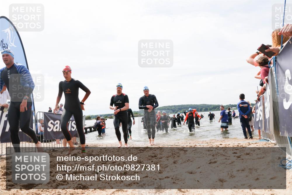 21.06.2026 - Viking Triathlon Michael Strokosch http://msf.ph/oto/9827381 21.06.2026 10:45:05 Schwimmen 33, 36, 276, 308, 310, 329, 369, 415, 445, 577, 658, 668 meine-sportfotos.de