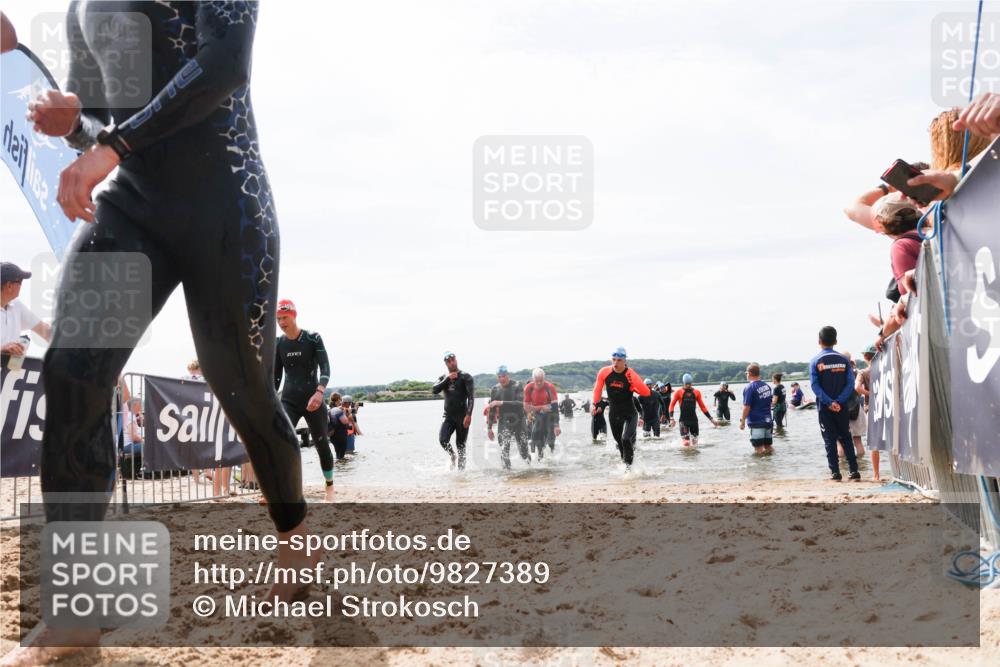 21.06.2026 - Viking Triathlon Michael Strokosch http://msf.ph/oto/9827389 21.06.2026 10:45:08 Schwimmen 33, 36, 151, 276, 308, 310, 329, 345, 366, 369, 415, 445, 577, 658, 668 meine-sportfotos.de