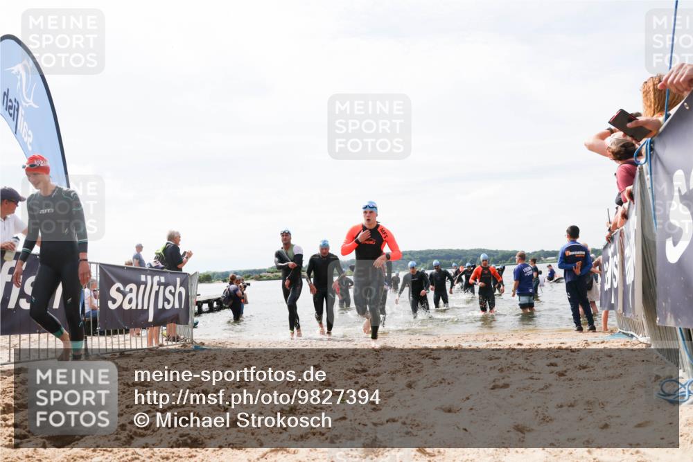 21.06.2026 - Viking Triathlon Michael Strokosch http://msf.ph/oto/9827394 21.06.2026 10:45:10 Schwimmen 33, 36, 151, 308, 310, 326, 329, 345, 366, 369, 415, 445, 577, 668 meine-sportfotos.de