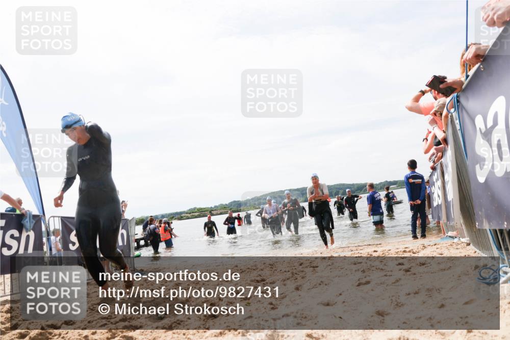 21.06.2026 - Viking Triathlon Michael Strokosch http://msf.ph/oto/9827431 21.06.2026 10:45:22 Schwimmen 48, 105, 147, 151, 258, 273, 274, 302, 326, 354, 366, 635 meine-sportfotos.de