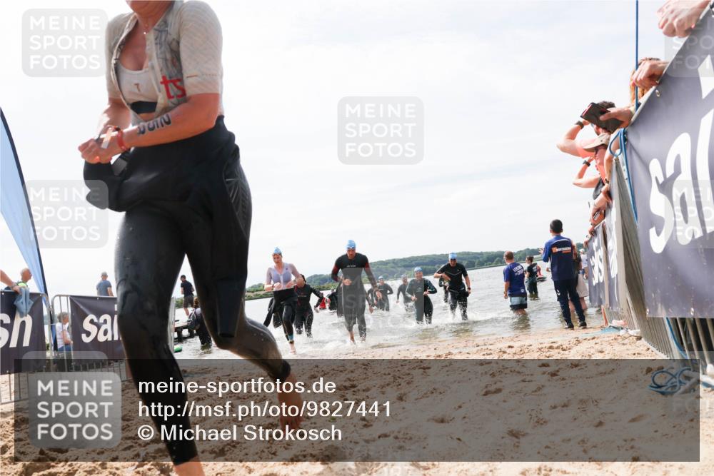 21.06.2026 - Viking Triathlon Michael Strokosch http://msf.ph/oto/9827441 21.06.2026 10:45:25 Schwimmen 37, 48, 85, 105, 147, 258, 273, 274, 302, 326, 354, 635 meine-sportfotos.de