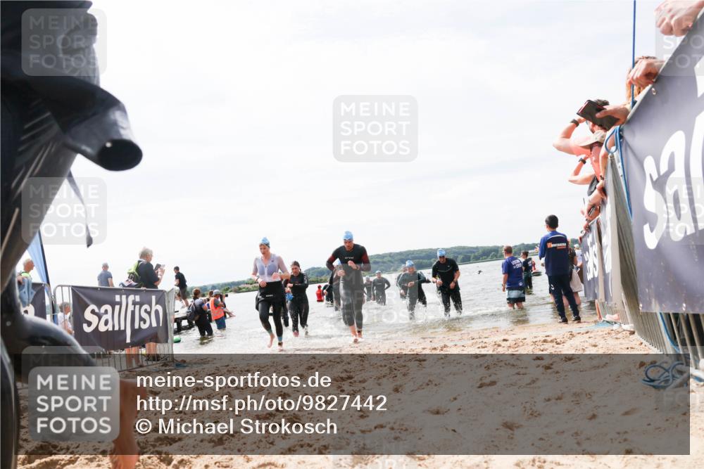 21.06.2026 - Viking Triathlon Michael Strokosch http://msf.ph/oto/9827442 21.06.2026 10:45:26 Schwimmen 37, 48, 85, 105, 147, 158, 258, 273, 274, 302, 354, 635 meine-sportfotos.de