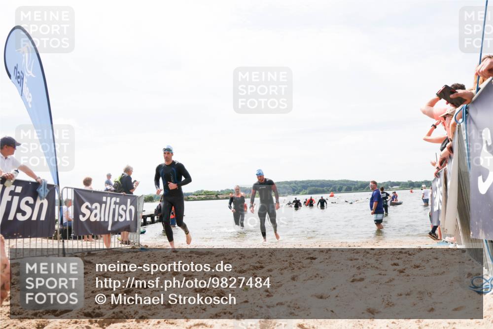 21.06.2026 - Viking Triathlon Michael Strokosch http://msf.ph/oto/9827484 21.06.2026 10:45:40 Schwimmen 54, 85, 158, 376, 540, 562 meine-sportfotos.de