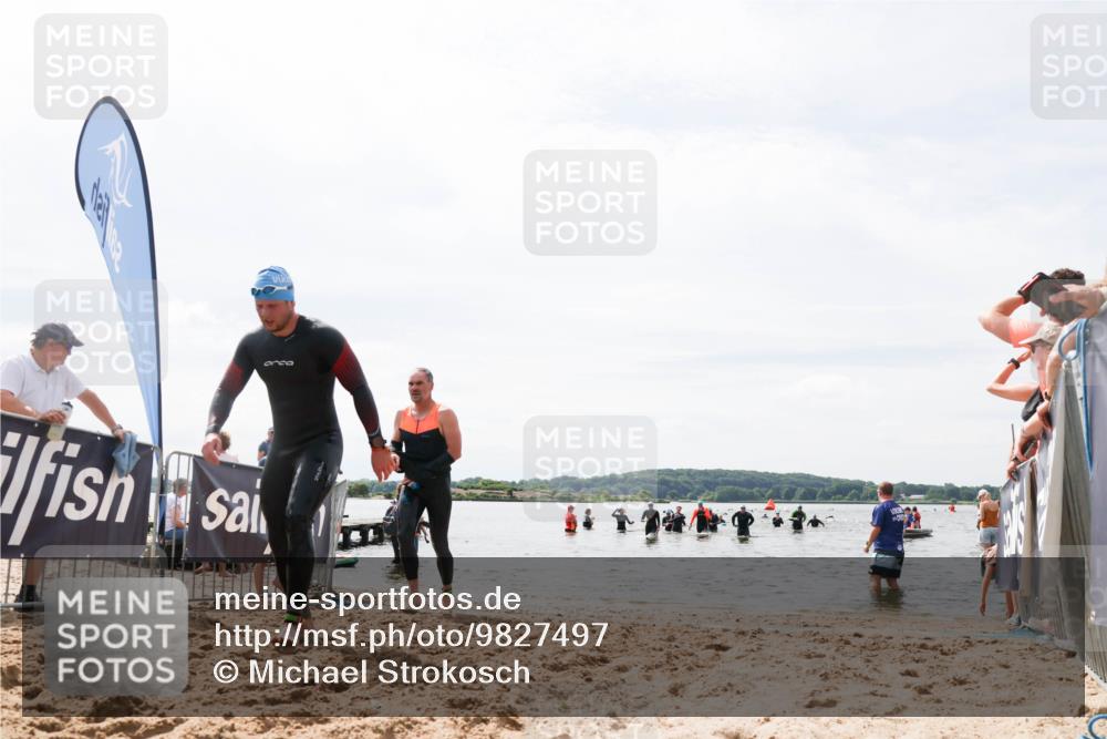 21.06.2026 - Viking Triathlon Michael Strokosch http://msf.ph/oto/9827497 21.06.2026 10:45:44 Schwimmen 54, 540, 562 meine-sportfotos.de