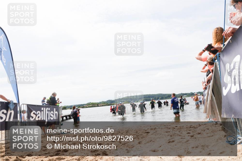 21.06.2026 - Viking Triathlon Michael Strokosch http://msf.ph/oto/9827526 21.06.2026 10:45:54 Schwimmen 172, 196, 389, 405 meine-sportfotos.de