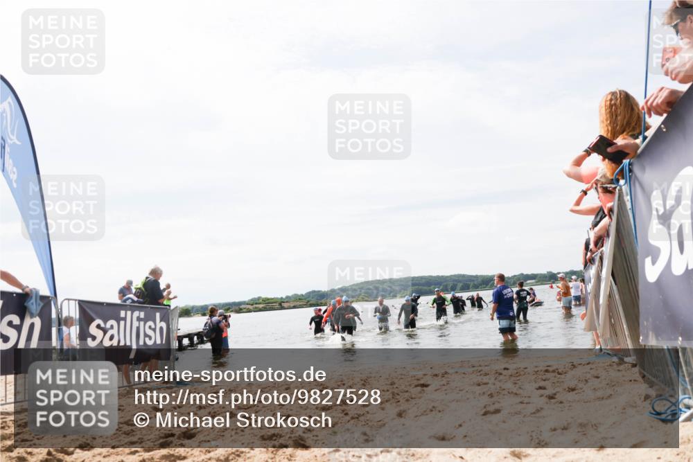 21.06.2026 - Viking Triathlon Michael Strokosch http://msf.ph/oto/9827528 21.06.2026 10:45:54 Schwimmen 172, 196, 389, 405 meine-sportfotos.de