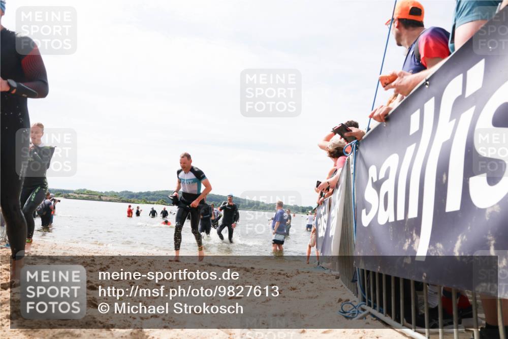 21.06.2026 - Viking Triathlon Michael Strokosch http://msf.ph/oto/9827613 21.06.2026 10:46:23 Schwimmen 91, 107, 322, 324, 403, 494, 497, 555, 563 meine-sportfotos.de