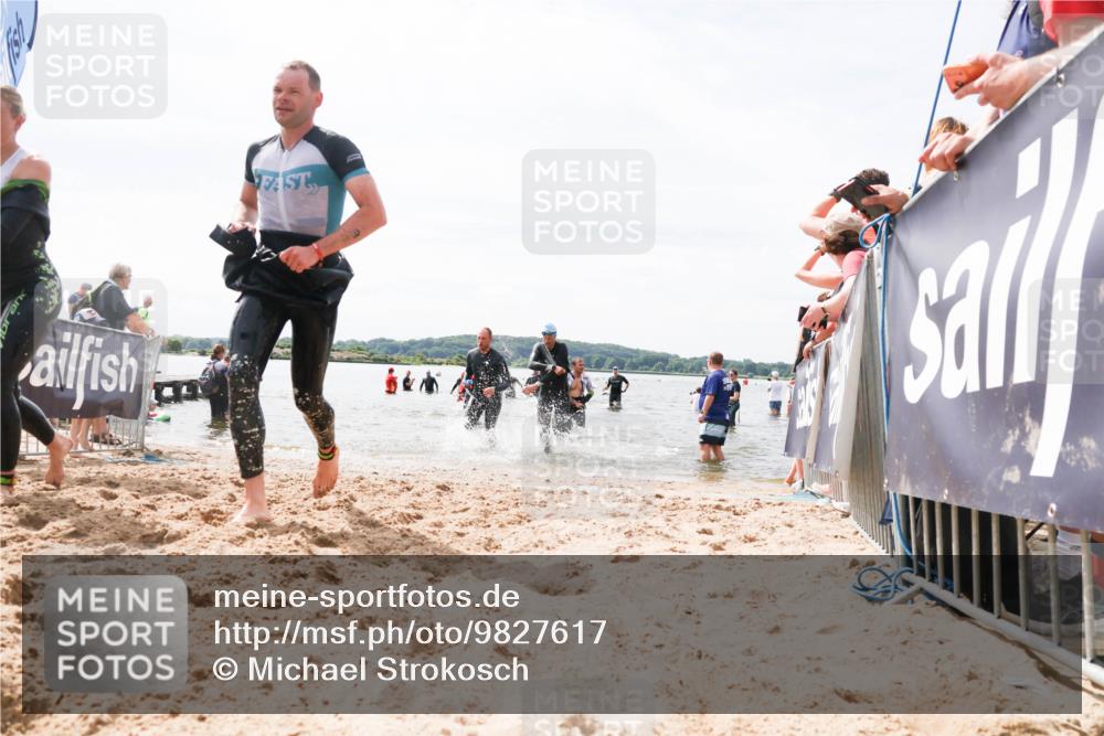 21.06.2026 - Viking Triathlon Michael Strokosch http://msf.ph/oto/9827617 21.06.2026 10:46:24 Schwimmen 91, 322, 324, 403, 494, 497, 555, 563 meine-sportfotos.de