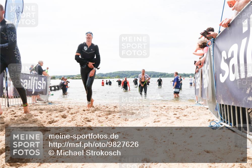 21.06.2026 - Viking Triathlon Michael Strokosch http://msf.ph/oto/9827626 21.06.2026 10:46:27 Schwimmen 91, 322, 324, 497, 555, 654 meine-sportfotos.de