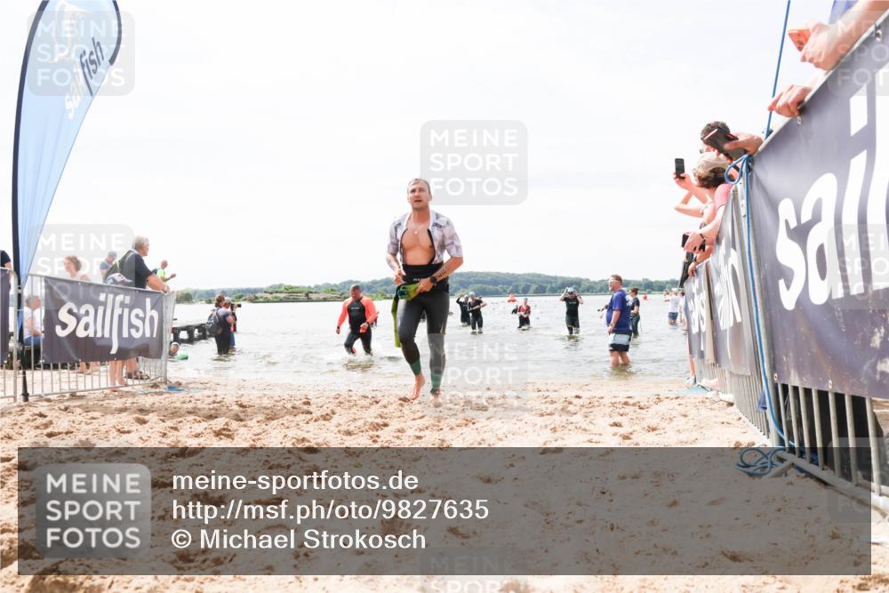 21.06.2026 - Viking Triathlon Michael Strokosch http://msf.ph/oto/9827635 21.06.2026 10:46:30 Schwimmen 322, 324, 388, 497, 654 meine-sportfotos.de