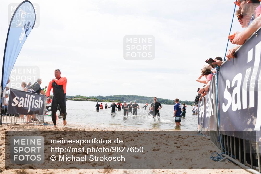 21.06.2026 - Viking Triathlon Michael Strokosch http://msf.ph/oto/9827650 21.06.2026 10:46:35 Schwimmen 156, 363, 388, 497, 650, 654 meine-sportfotos.de