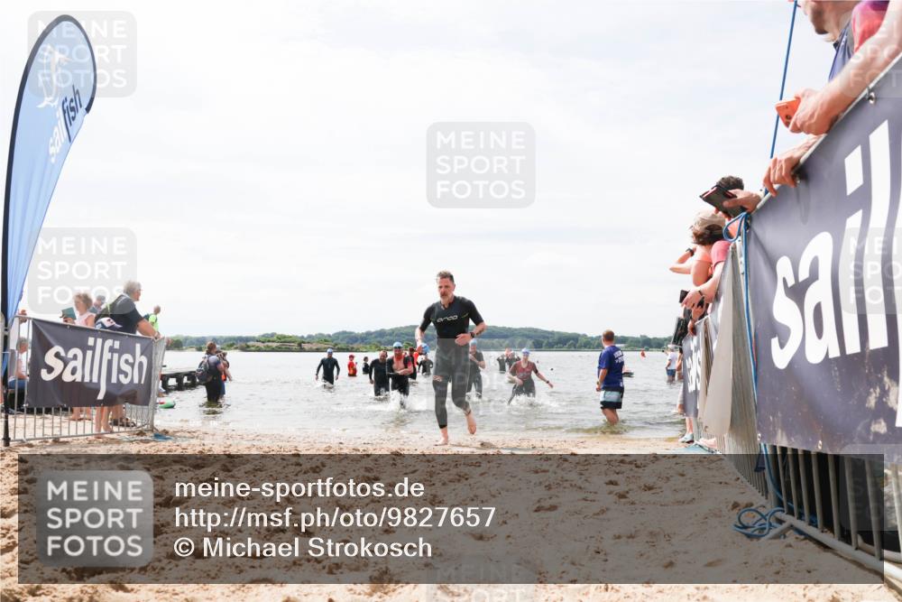 21.06.2026 - Viking Triathlon Michael Strokosch http://msf.ph/oto/9827657 21.06.2026 10:46:38 Schwimmen 156, 260, 363, 388, 414, 650, 654 meine-sportfotos.de