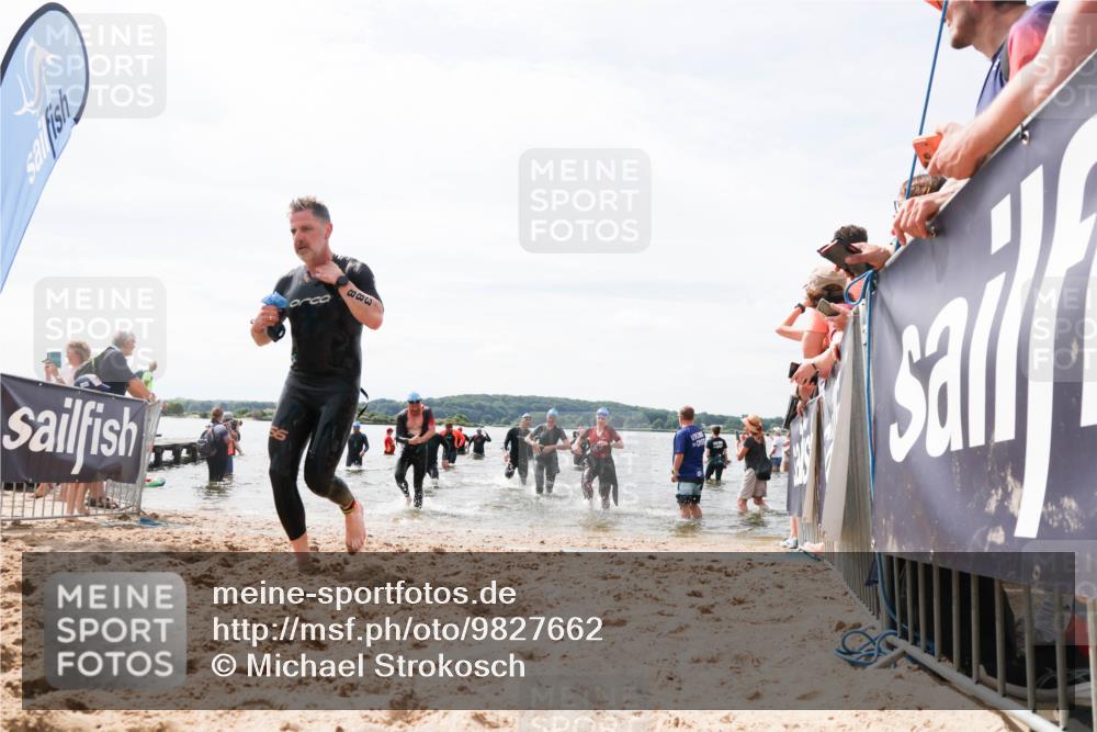 21.06.2026 - Viking Triathlon Michael Strokosch http://msf.ph/oto/9827662 21.06.2026 10:46:39 Schwimmen 156, 260, 363, 388, 414, 650, 654 meine-sportfotos.de