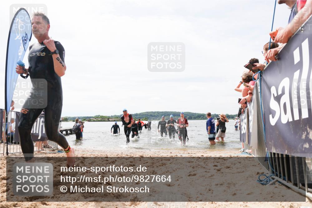 21.06.2026 - Viking Triathlon Michael Strokosch http://msf.ph/oto/9827664 21.06.2026 10:46:40 Schwimmen 156, 260, 341, 363, 388, 414, 650, 654 meine-sportfotos.de