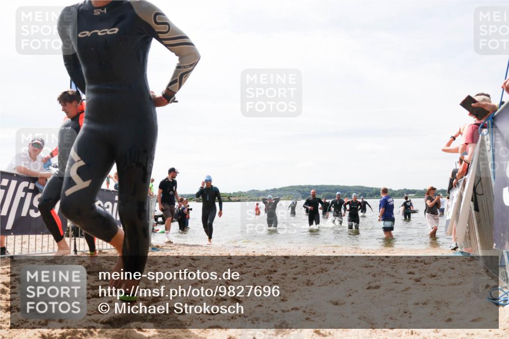 21.06.2026 - Viking Triathlon Michael Strokosch http://msf.ph/oto/9827696 21.06.2026 10:46:50 Schwimmen 173, 217, 260, 341, 358, 414, 443, 476, 650, 670 meine-sportfotos.de