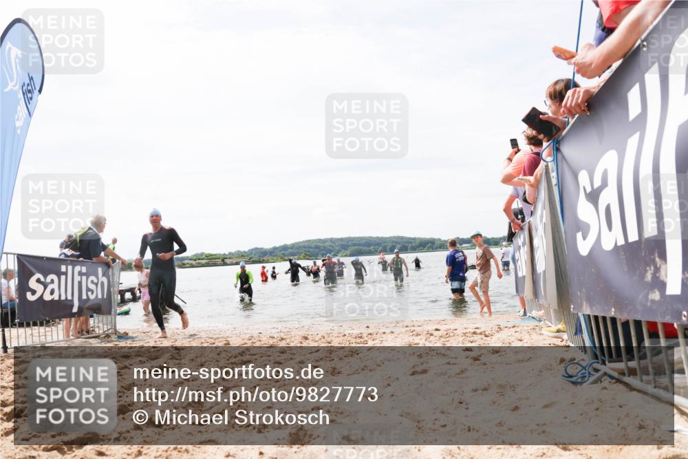 21.06.2026 - Viking Triathlon Michael Strokosch http://msf.ph/oto/9827773 21.06.2026 10:47:16 Schwimmen 116, 155, 321, 346, 458 meine-sportfotos.de