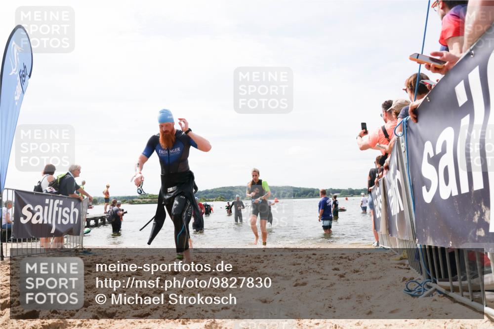 21.06.2026 - Viking Triathlon Michael Strokosch http://msf.ph/oto/9827830 21.06.2026 10:47:37 Schwimmen 56, 297, 304, 352, 353, 469, 554, 571 meine-sportfotos.de