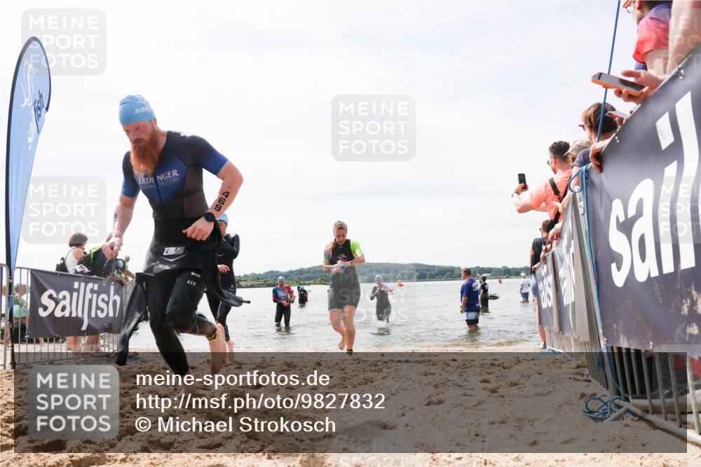 21.06.2026 - Viking Triathlon Michael Strokosch http://msf.ph/oto/9827832 21.06.2026 10:47:37 Schwimmen 56, 297, 304, 352, 353, 469, 554, 571 meine-sportfotos.de