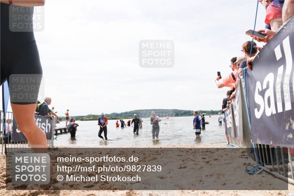 21.06.2026 - Viking Triathlon Michael Strokosch http://msf.ph/oto/9827839 21.06.2026 10:47:40 Schwimmen 56, 297, 304, 469, 554, 571 meine-sportfotos.de