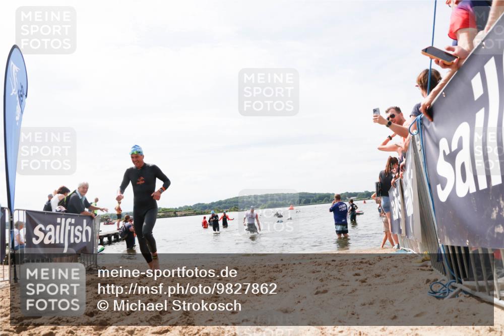 21.06.2026 - Viking Triathlon Michael Strokosch http://msf.ph/oto/9827862 21.06.2026 10:47:47 Schwimmen 56, 297, 554, 574 meine-sportfotos.de
