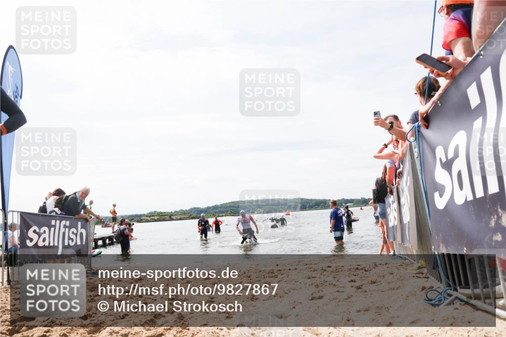21.06.2026 - Viking Triathlon Michael Strokosch http://msf.ph/oto/9827867 21.06.2026 10:47:49 Schwimmen 56, 297, 554, 574 meine-sportfotos.de