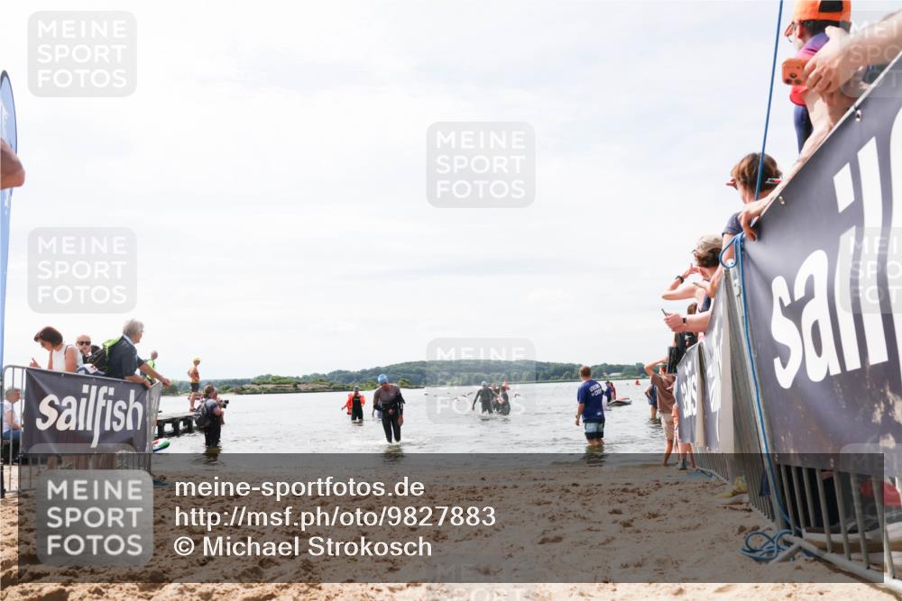 21.06.2026 - Viking Triathlon Michael Strokosch http://msf.ph/oto/9827883 21.06.2026 10:47:54 Schwimmen 60, 574 meine-sportfotos.de