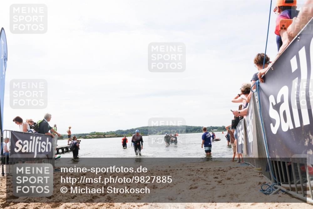 21.06.2026 - Viking Triathlon Michael Strokosch http://msf.ph/oto/9827885 21.06.2026 10:47:55 Schwimmen 60, 574 meine-sportfotos.de