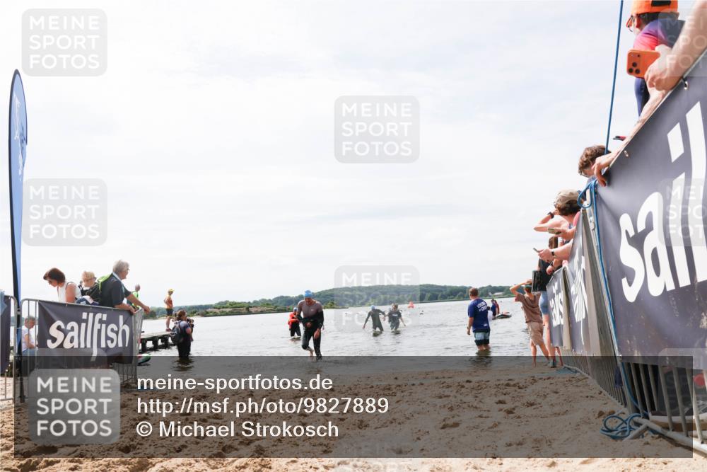 21.06.2026 - Viking Triathlon Michael Strokosch http://msf.ph/oto/9827889 21.06.2026 10:47:56 Schwimmen 60, 574 meine-sportfotos.de
