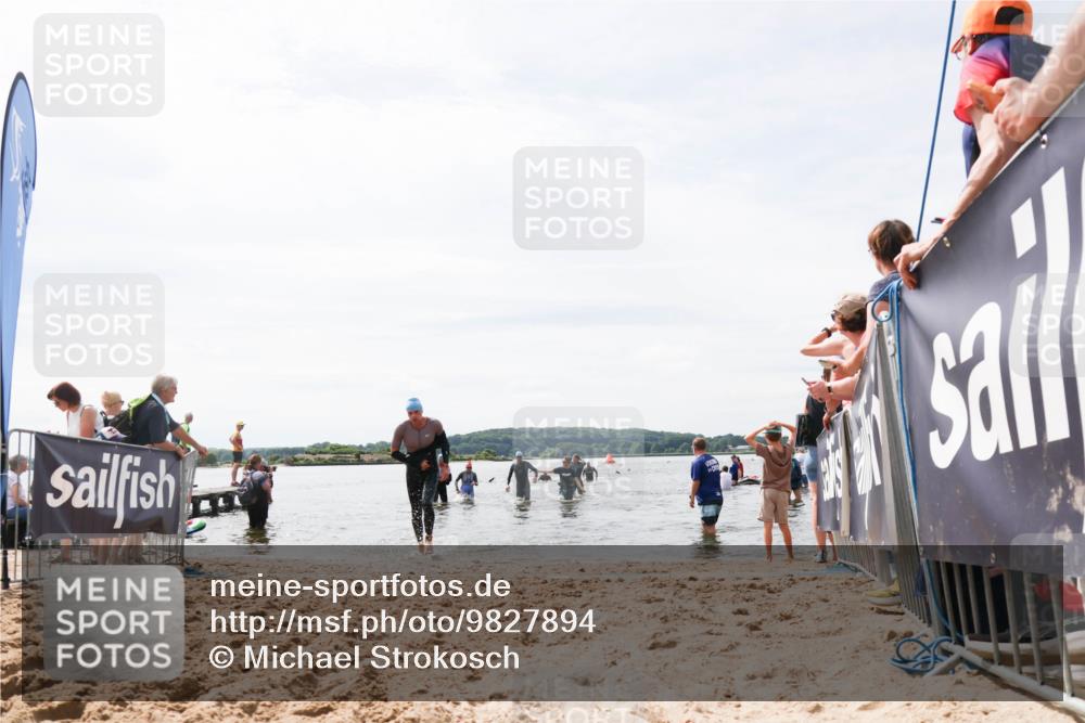 21.06.2026 - Viking Triathlon Michael Strokosch http://msf.ph/oto/9827894 21.06.2026 10:47:58 Schwimmen 60, 574 meine-sportfotos.de