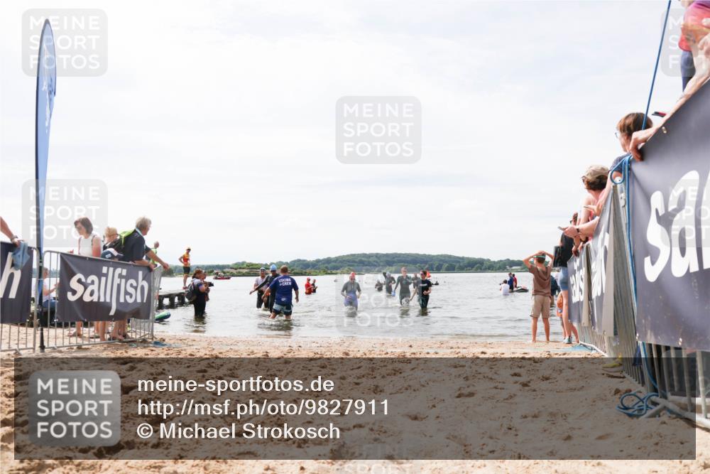 21.06.2026 - Viking Triathlon Michael Strokosch http://msf.ph/oto/9827911 21.06.2026 10:48:04 Schwimmen 60, 164, 289, 638 meine-sportfotos.de