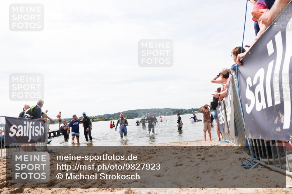 21.06.2026 - Viking Triathlon Michael Strokosch http://msf.ph/oto/9827923 21.06.2026 10:48:08 Schwimmen 164, 198, 289, 638 meine-sportfotos.de