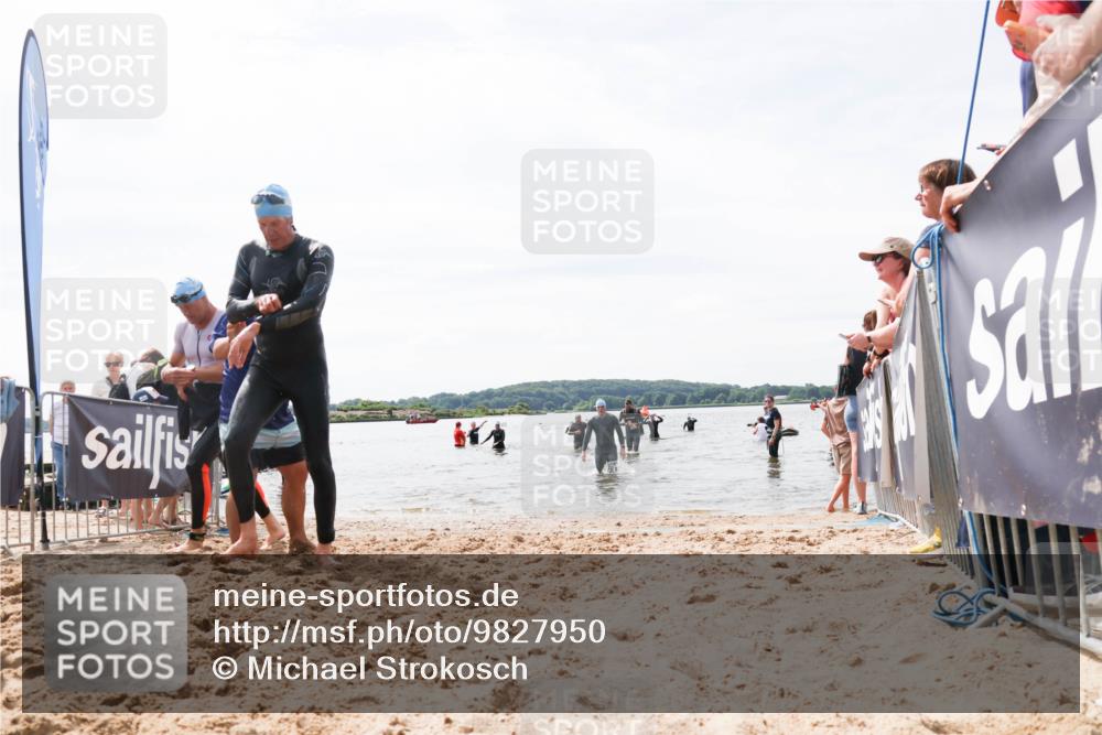 21.06.2026 - Viking Triathlon Michael Strokosch http://msf.ph/oto/9827950 21.06.2026 10:48:17 Schwimmen 101, 164, 198, 289, 638 meine-sportfotos.de