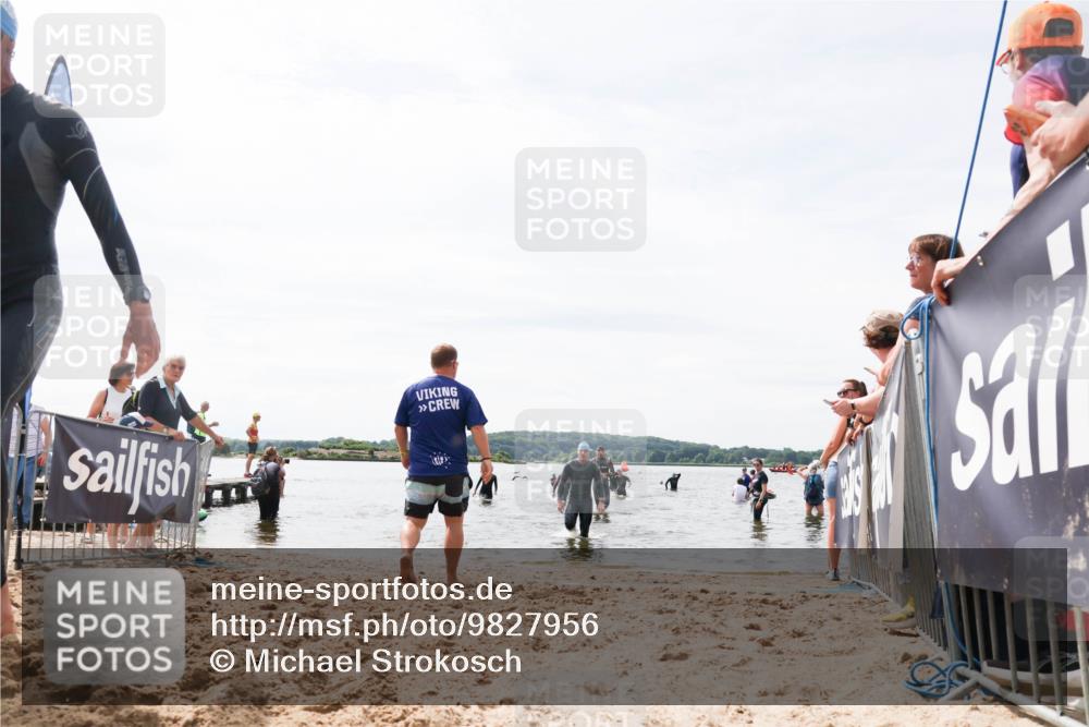 21.06.2026 - Viking Triathlon Michael Strokosch http://msf.ph/oto/9827956 21.06.2026 10:48:19 Schwimmen 101, 198, 289 meine-sportfotos.de